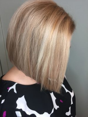 Long Trendy Lob Bob Haircut With Honey Vanilla Blonde Highlight